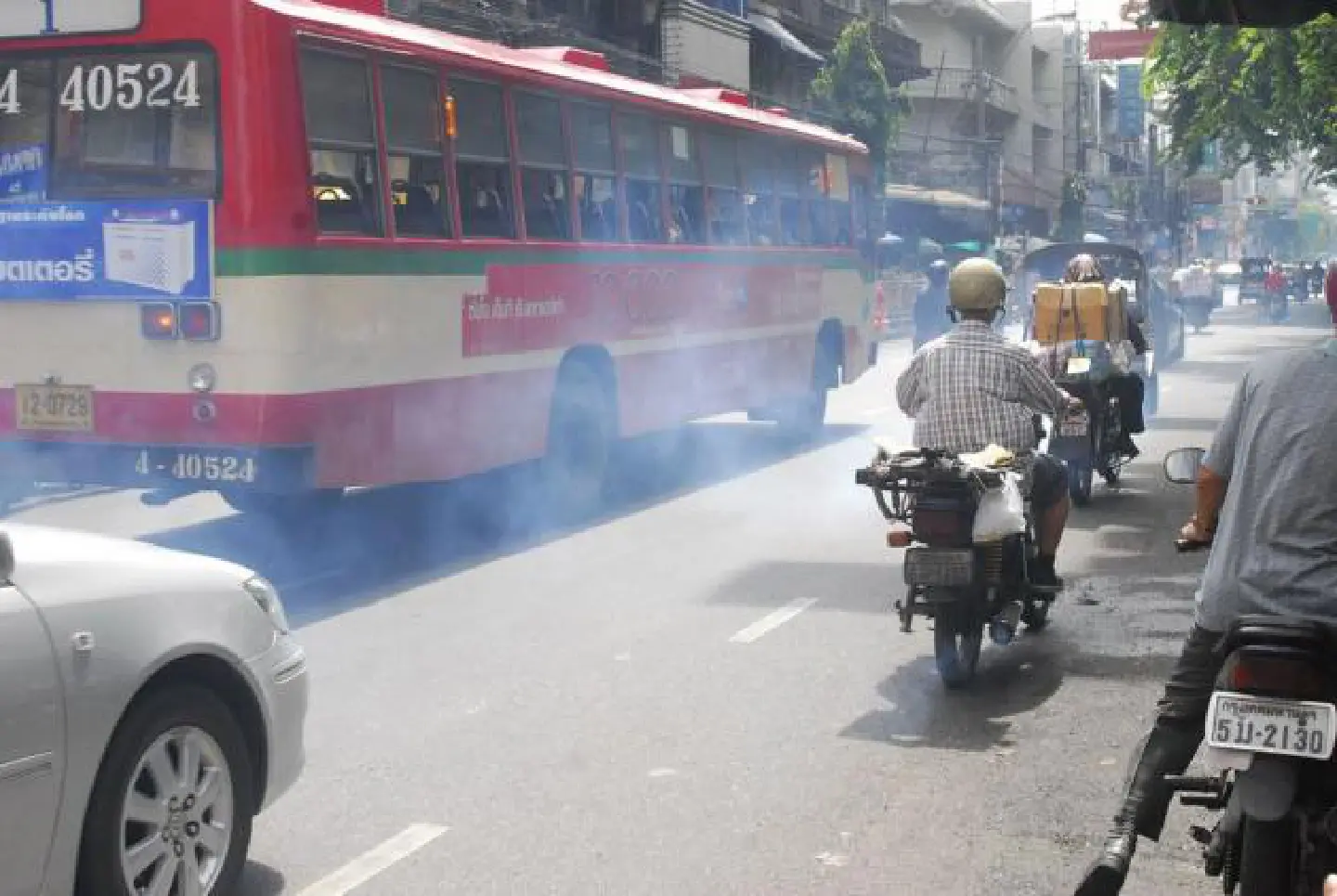 BMTA told to maintain clean buses BMTA told to maintain clean buses