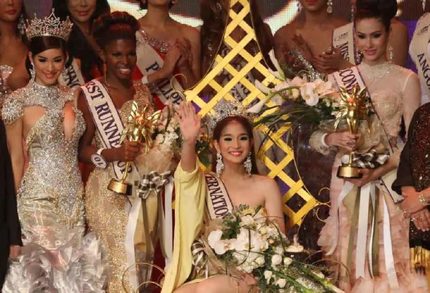 Filipino wins Miss International Queen 2012