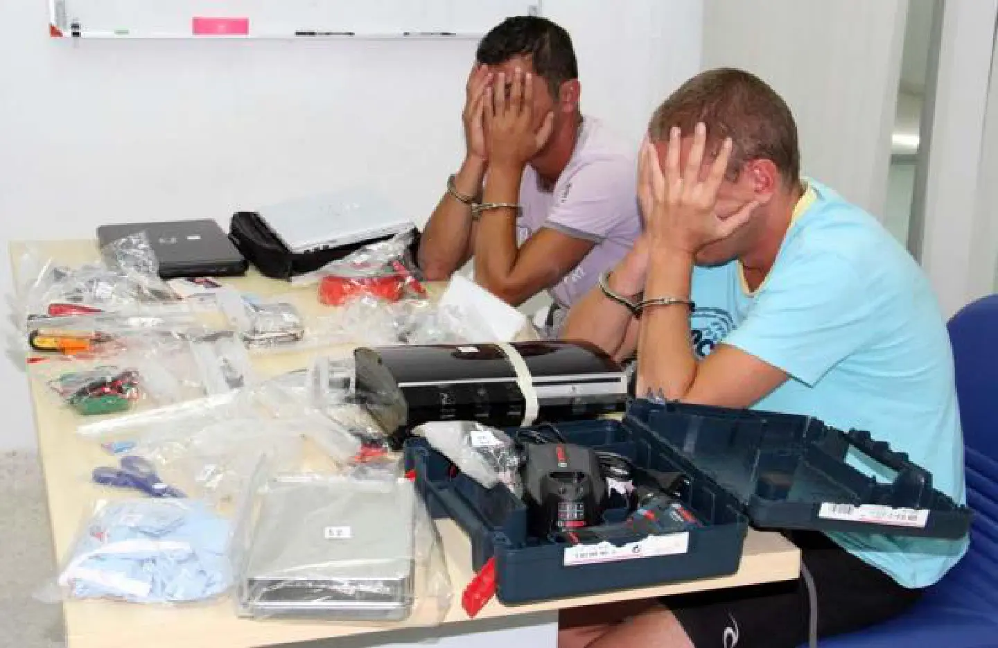 Two Bulgarians held for stealing banking info Two Bulgarians held for stealing banking info