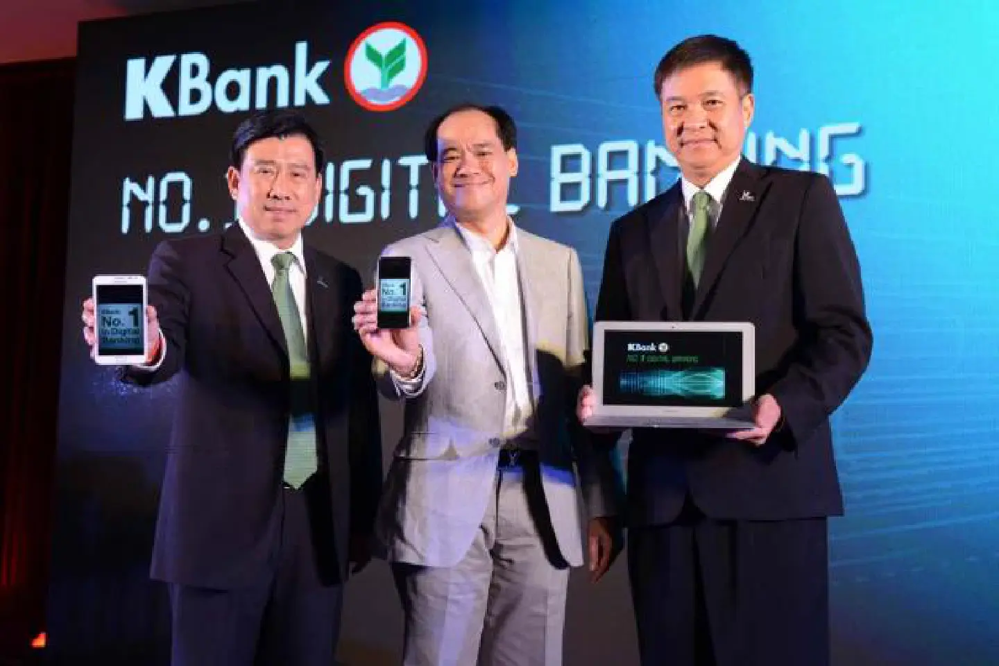 Kbank aims for 30% more digital users Kbank aims for 30% more digital users