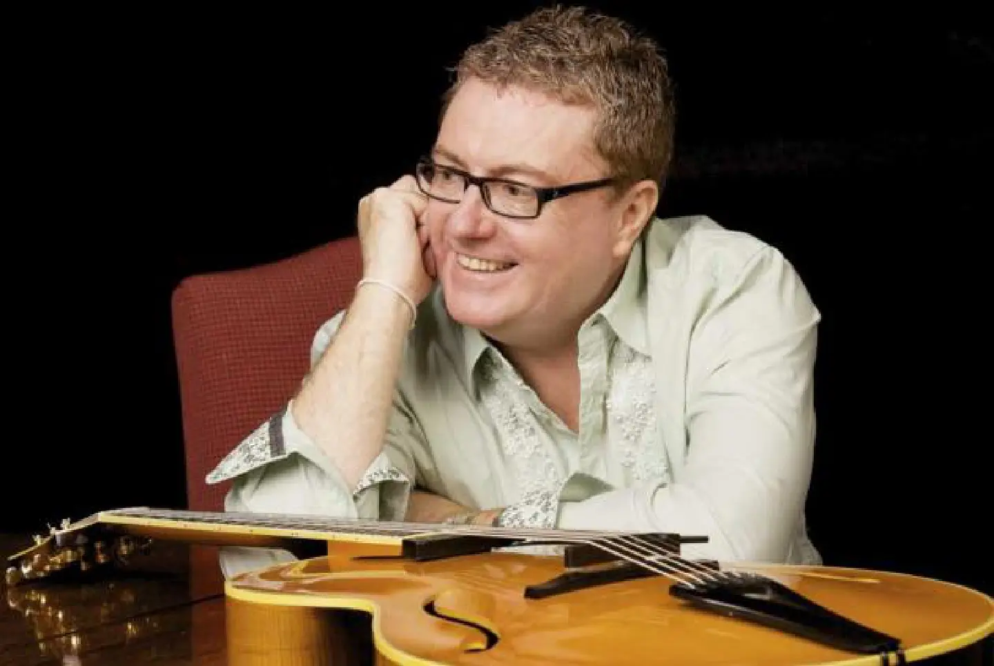 The guitar guru The guitar guru