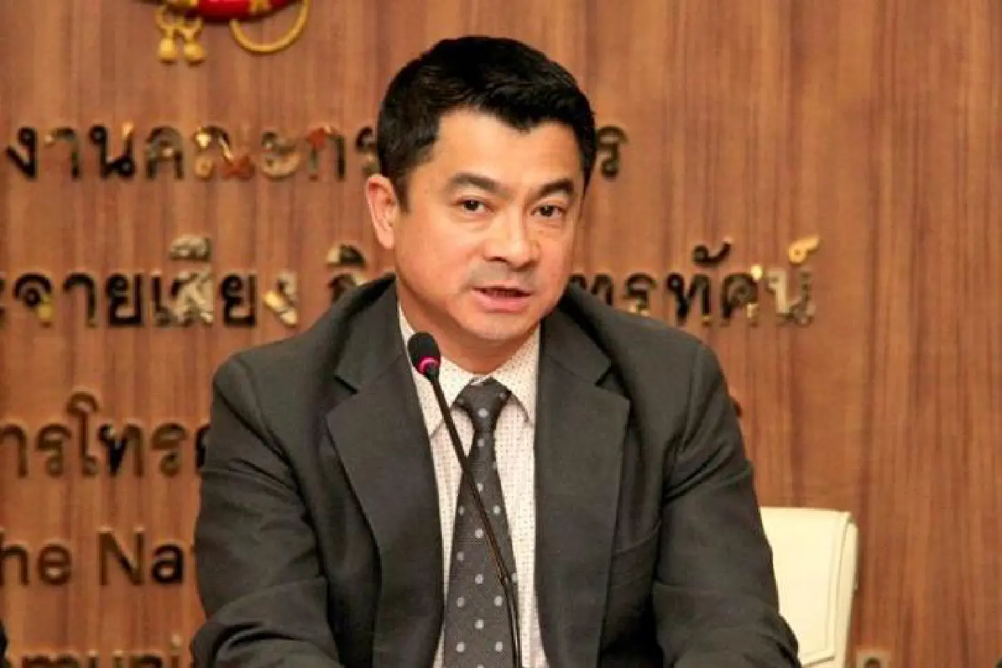 NBTC committee approves 3G licences NBTC committee approves 3G licences