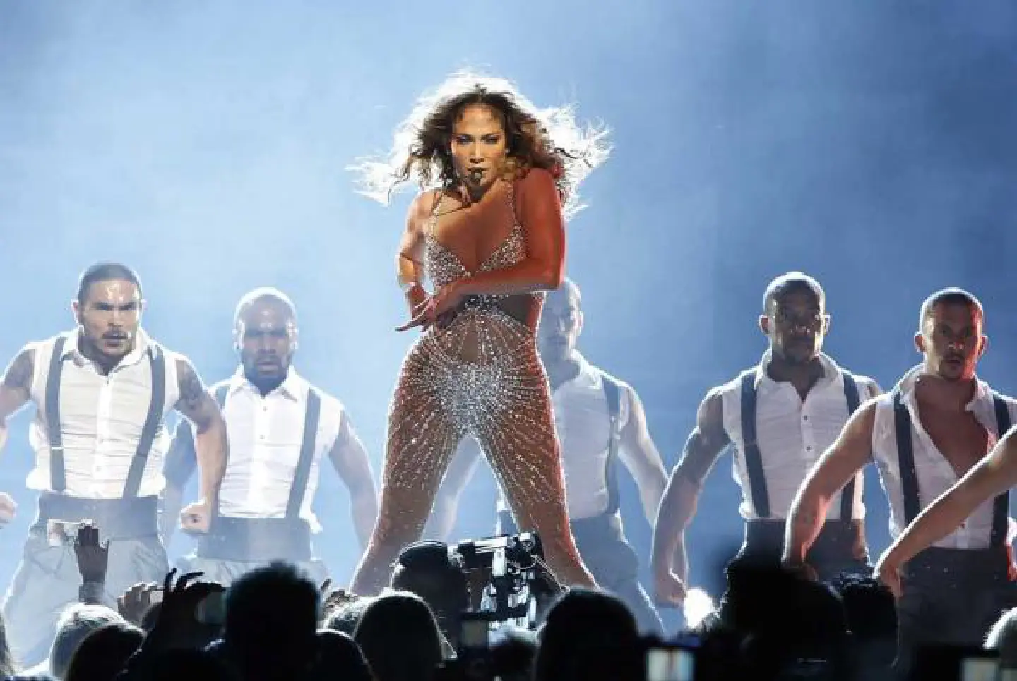 High jinx with J-Lo High jinx with J-Lo