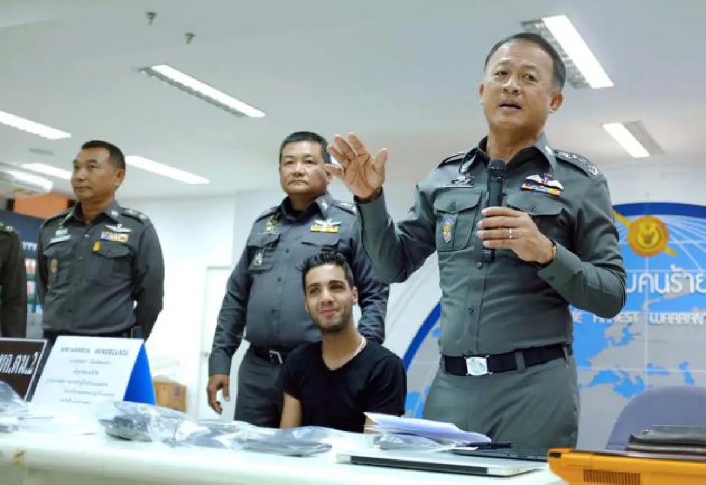 FBI hacker suspect is nabbed at Bkk airport