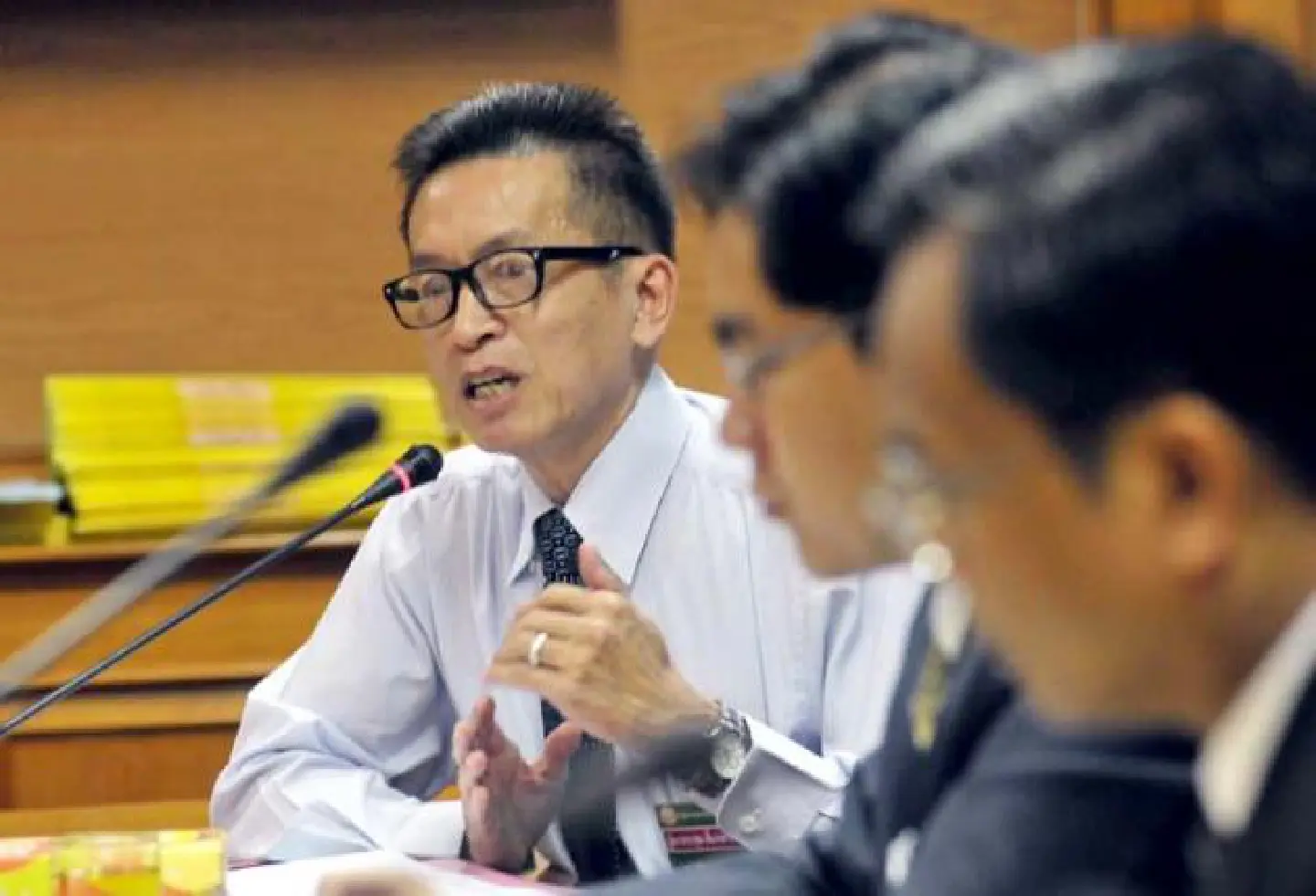 Exec says 'Nua Mek' decision was his alone Exec says 'Nua Mek' decision was his alone