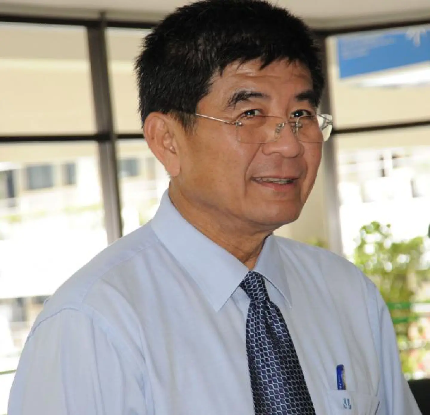Deal on medical staff's pay Deal on medical staff's pay