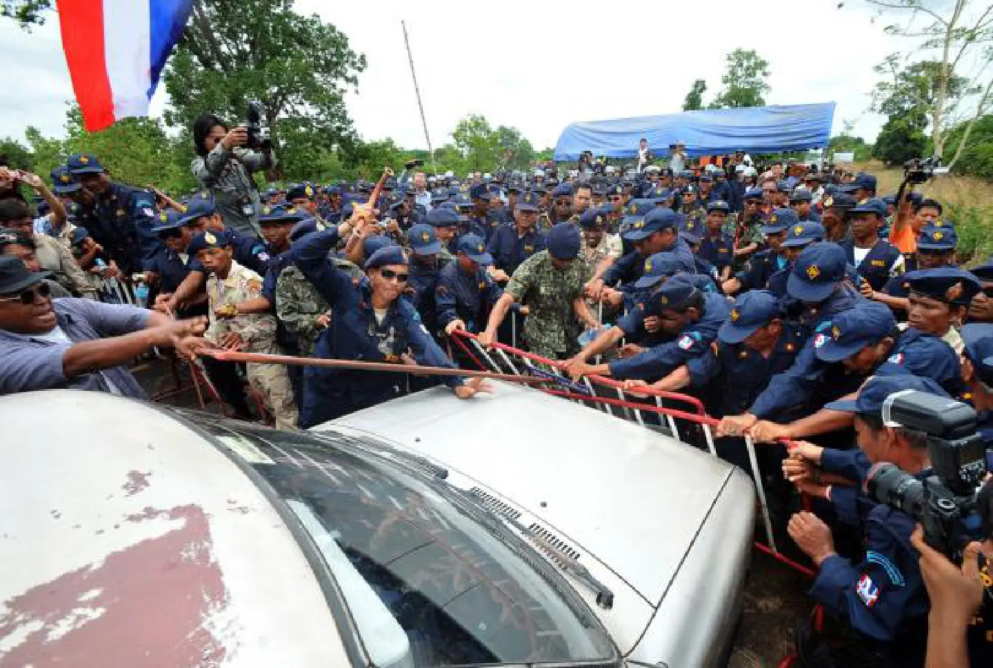 Cambodia 'altering maps' Cambodia 'altering maps'