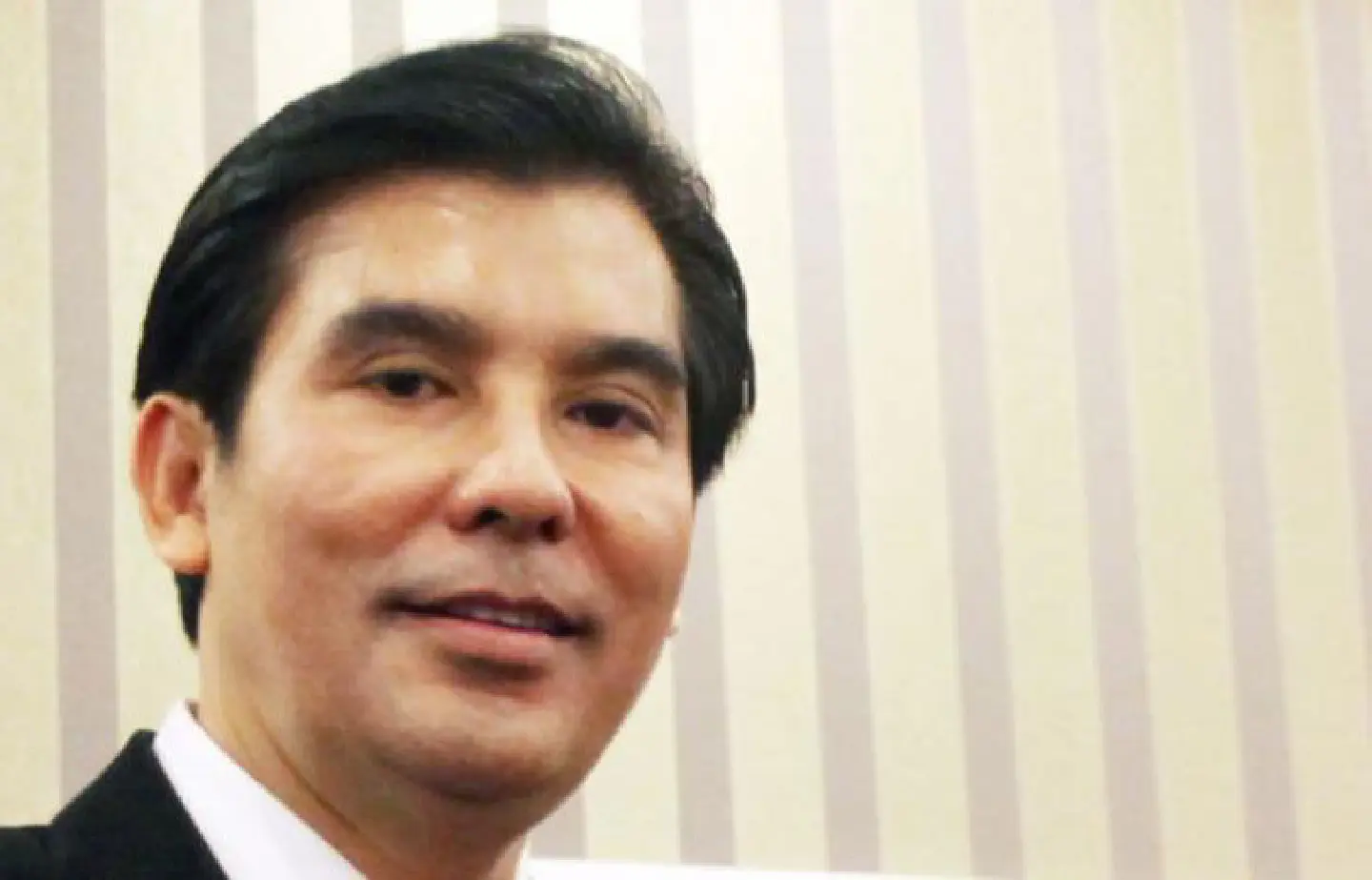 Pheu Thai spokesman denies rift over Constitutional Court boycott Pheu Thai spokesman denies rift over Constitutional Court boycott