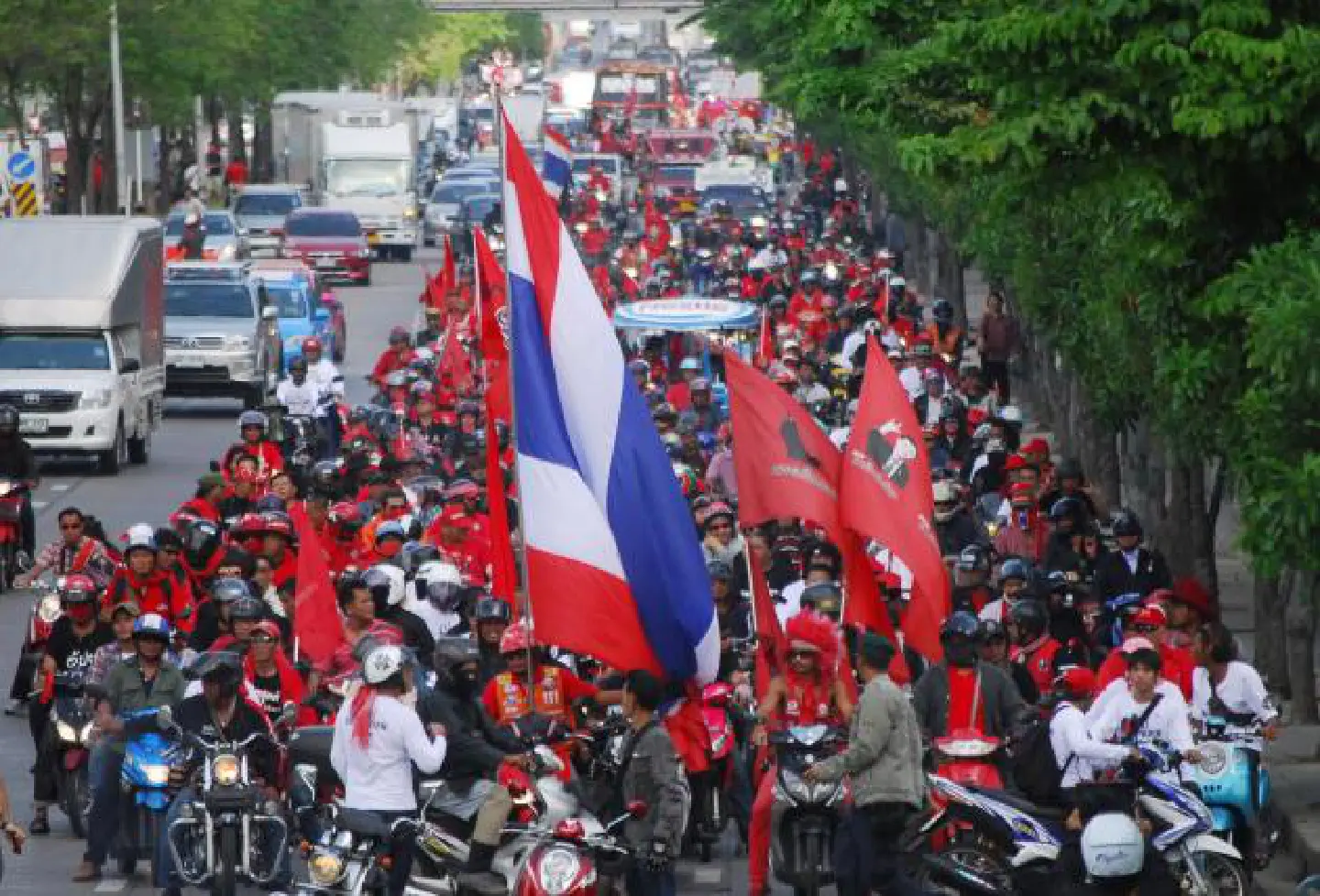 Yellows stay as reds head to Parliament Yellows stay as reds head to Parliament
