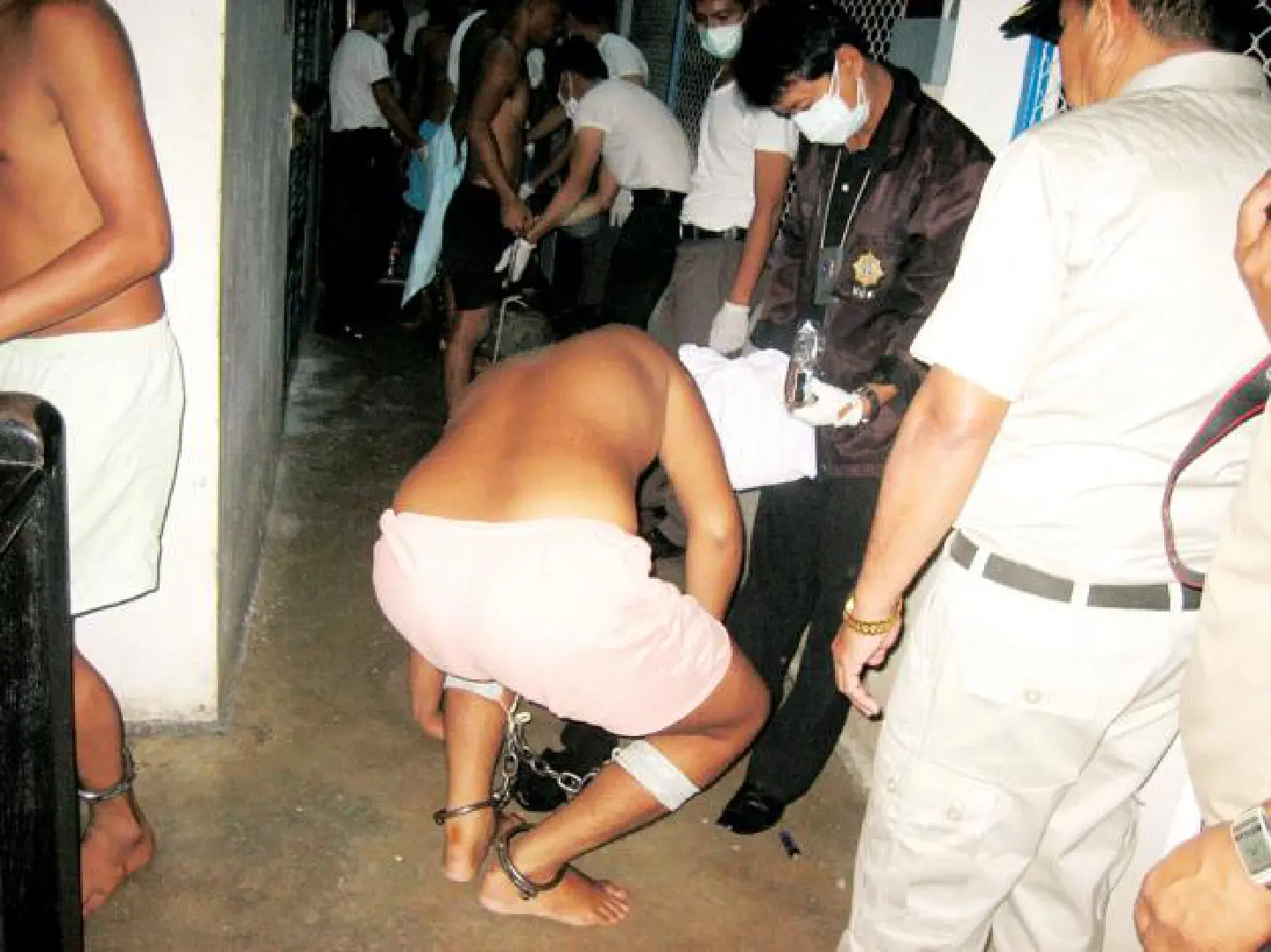 PM to unshackle some inmates on May 15