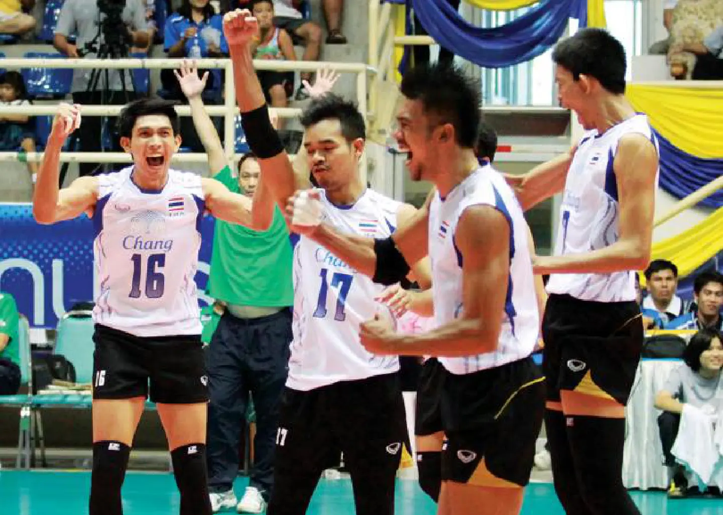 Host spikers go unbeaten to triumph in South East Asian qualifying