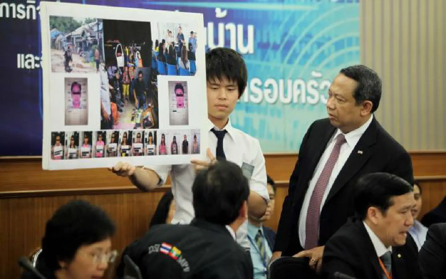 Police rescue Myanmar women from Phuket brothel Police rescue Myanmar women from Phuket brothel