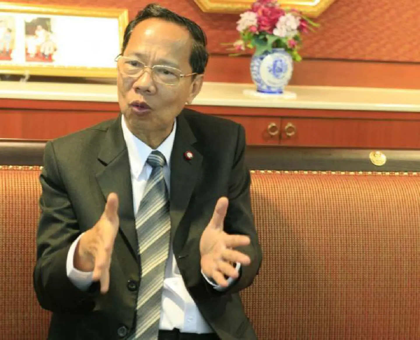 Outgoing court president was bold and controversial Outgoing court president was bold and controversial