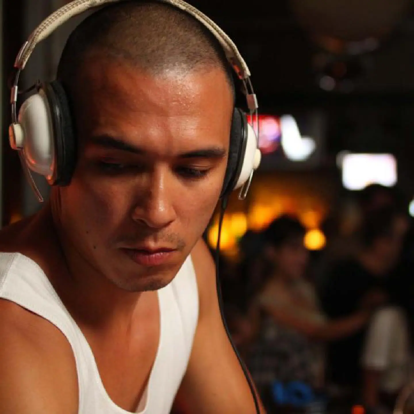 Find good parties in Bangkok Find good parties in Bangkok