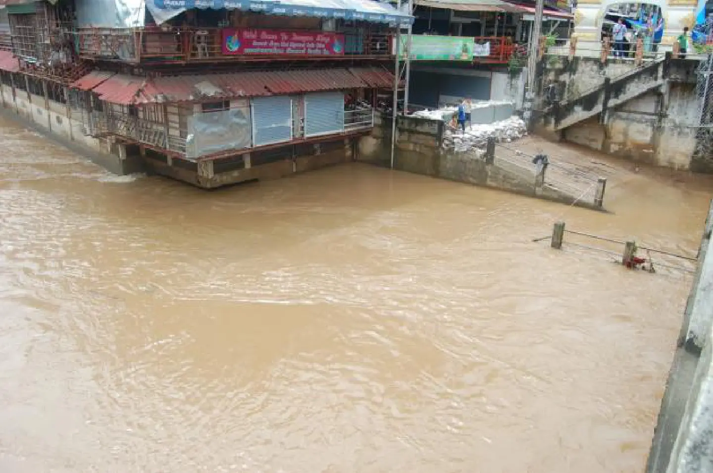 Centres to help people in two cities cope with climate change Centres to help people in two cities cope with climate change