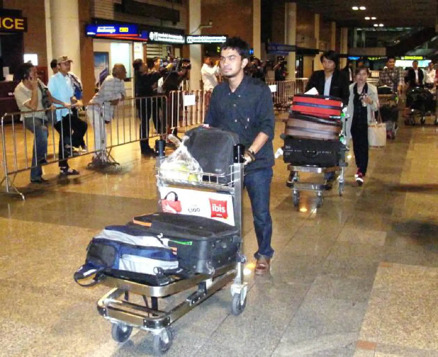 Another batch of evacuees brought back from Egypt Another batch of evacuees brought back from Egypt