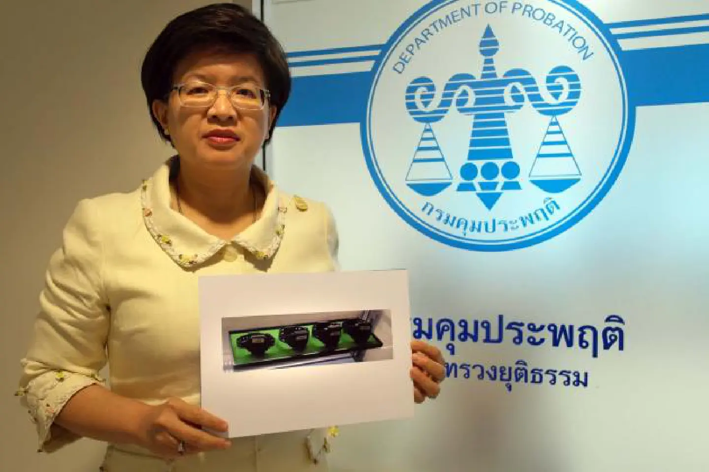 Tags for inmates to ease crowding Tags for inmates to ease crowding