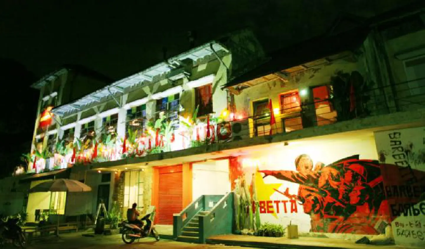 Hanoi artists enliven a lost factory Hanoi artists enliven a lost factory