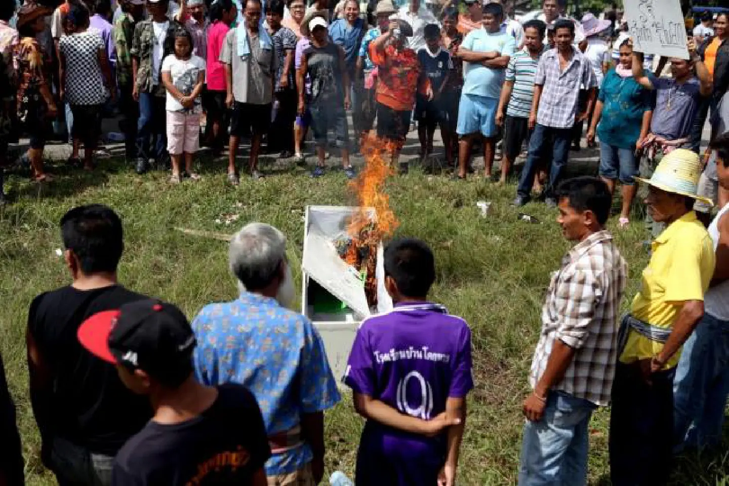 Rubber farmers displeased with measures