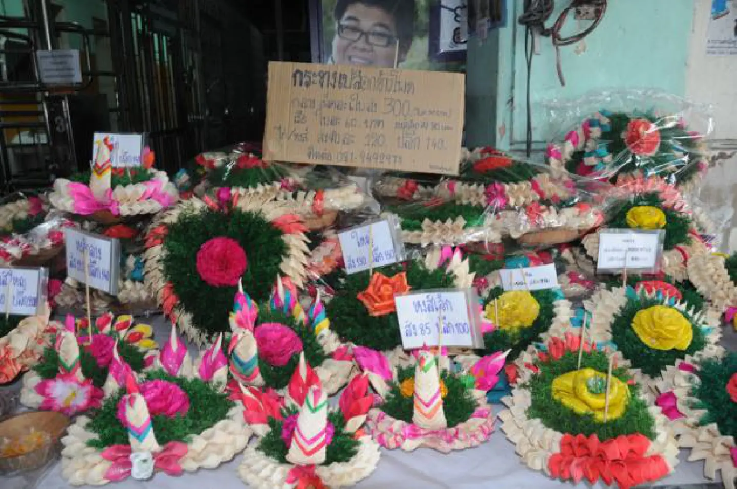Plea for an environment-friendly Loy Krathong Plea for an environment-friendly Loy Krathong