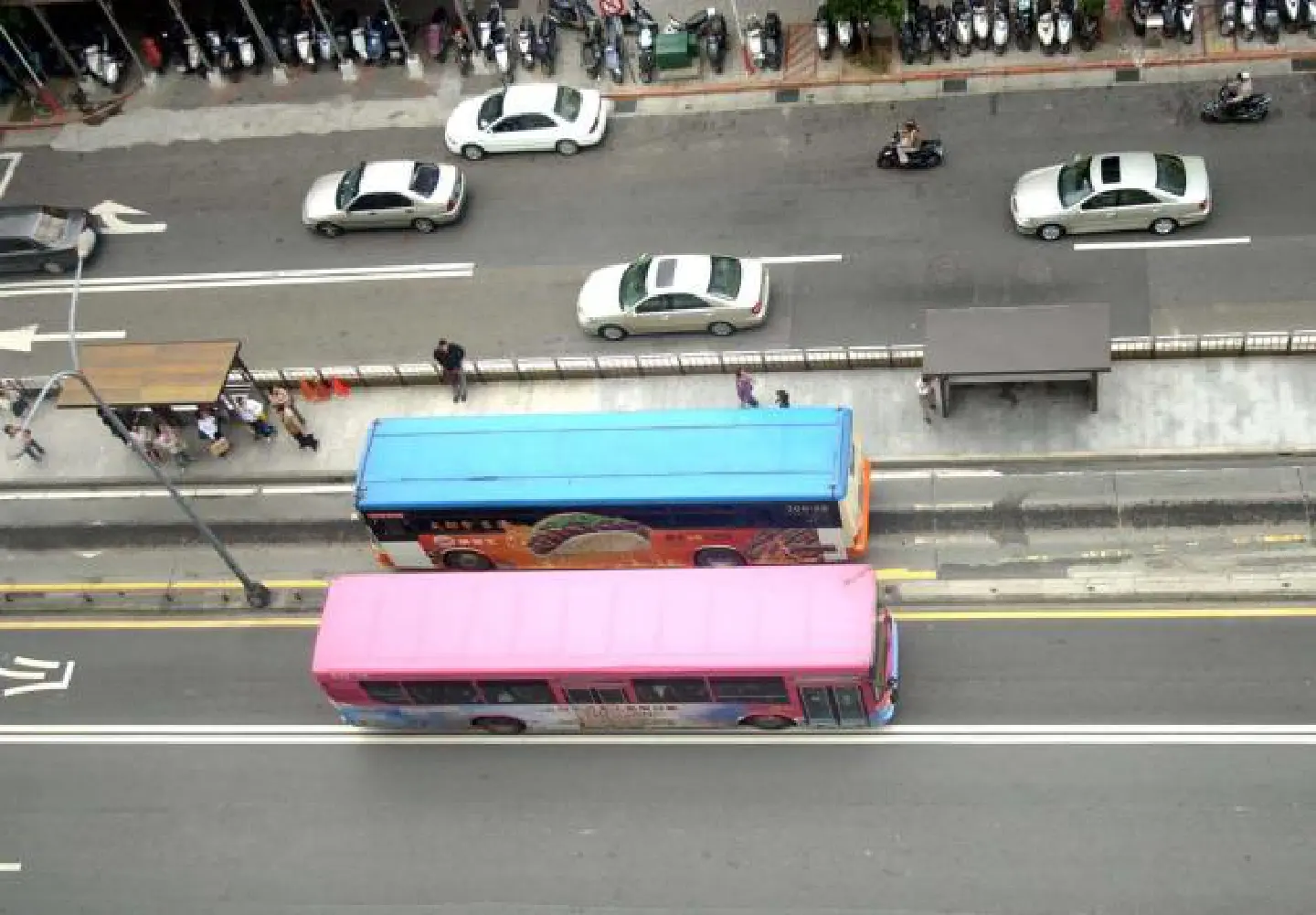 City police want bus lanes City police want bus lanes