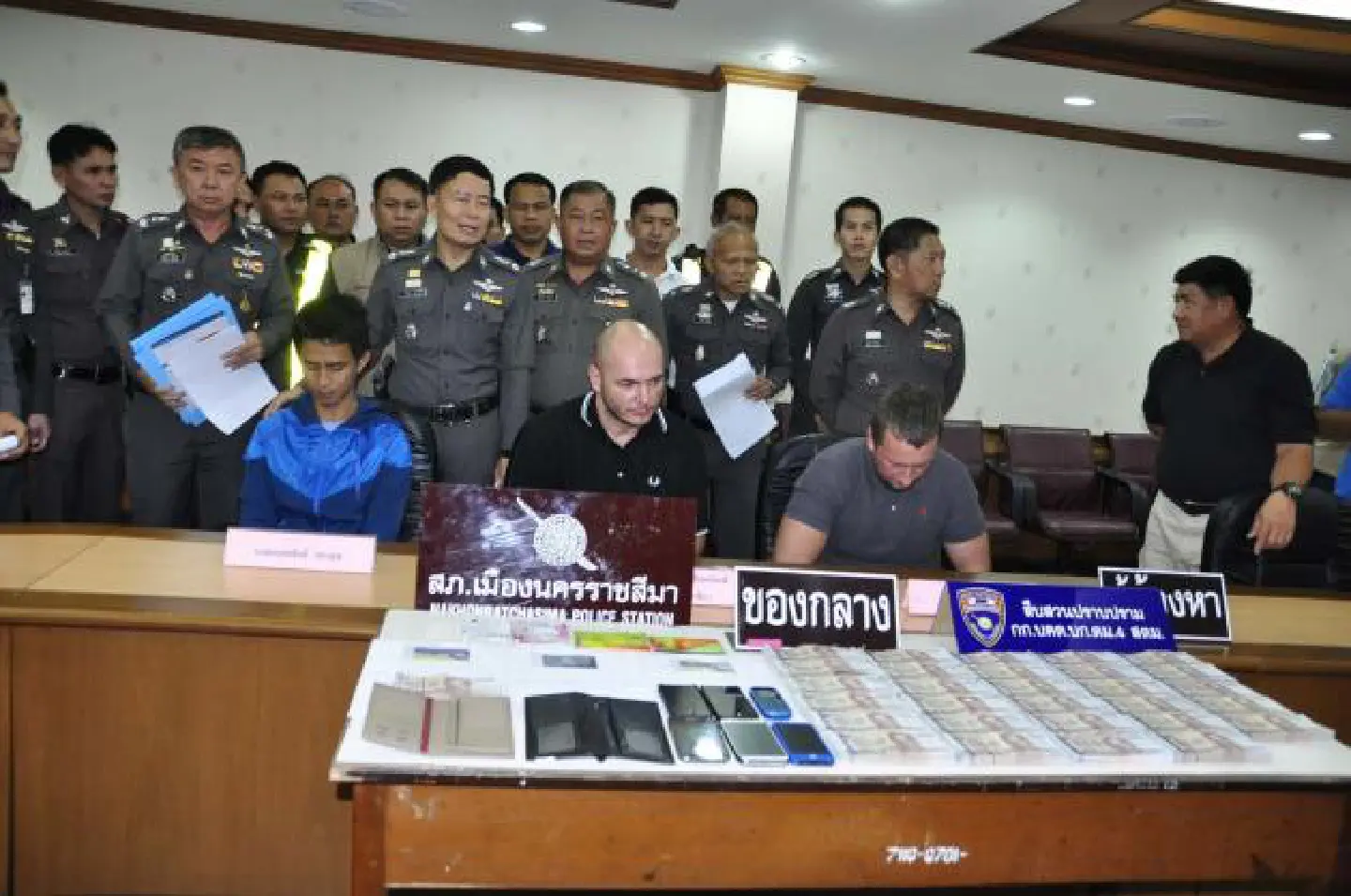 Cop, Russians held in ATM scam Cop, Russians held in ATM scam