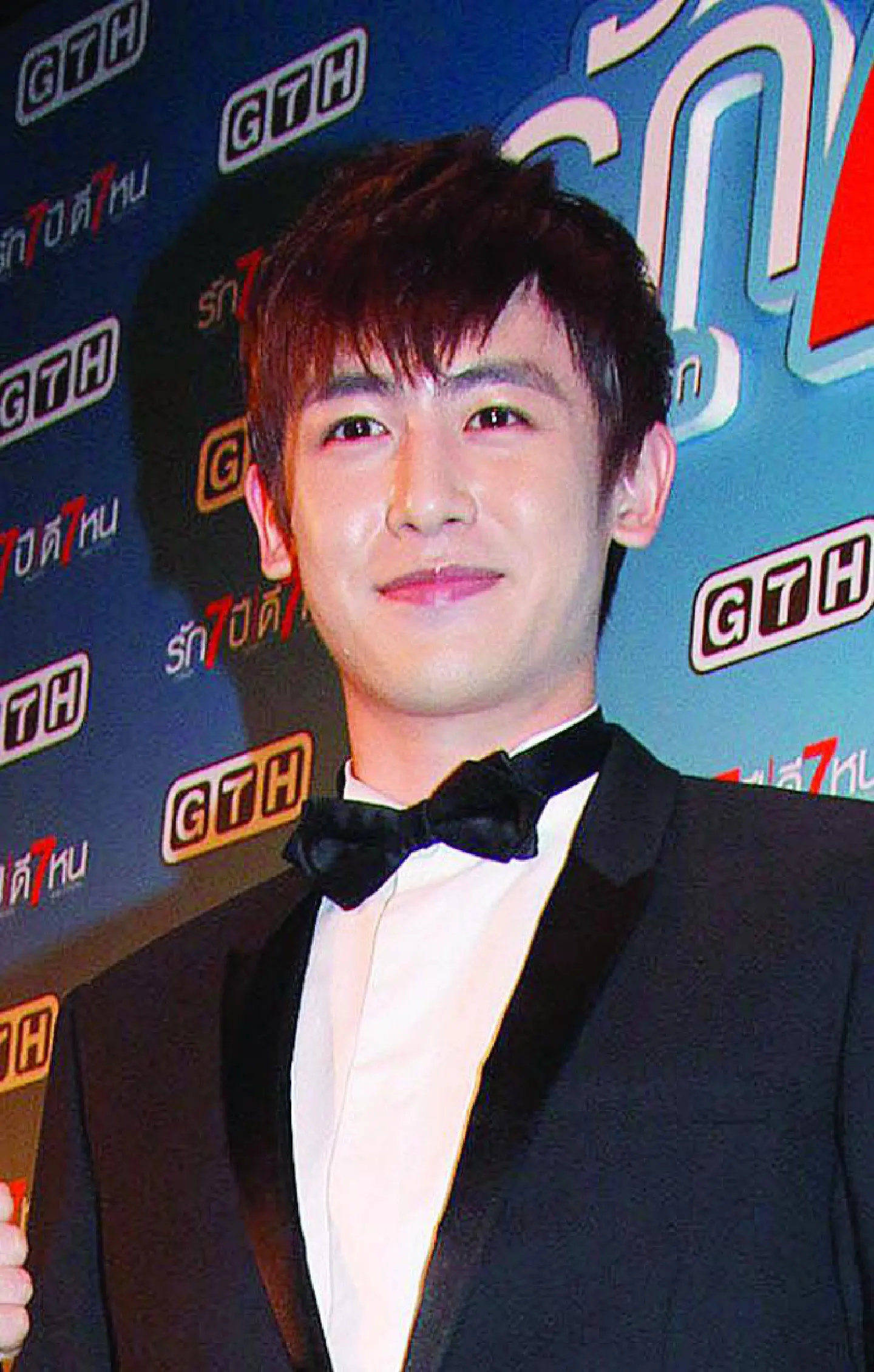 Forget Thailand - Nichkhun is busy conquering Japan