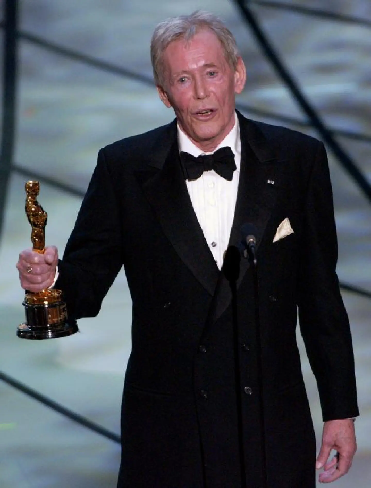 'Lawrence of Arabia' star Peter O'Toole dead at 81 'Lawrence of Arabia' star Peter O'Toole dead at 81