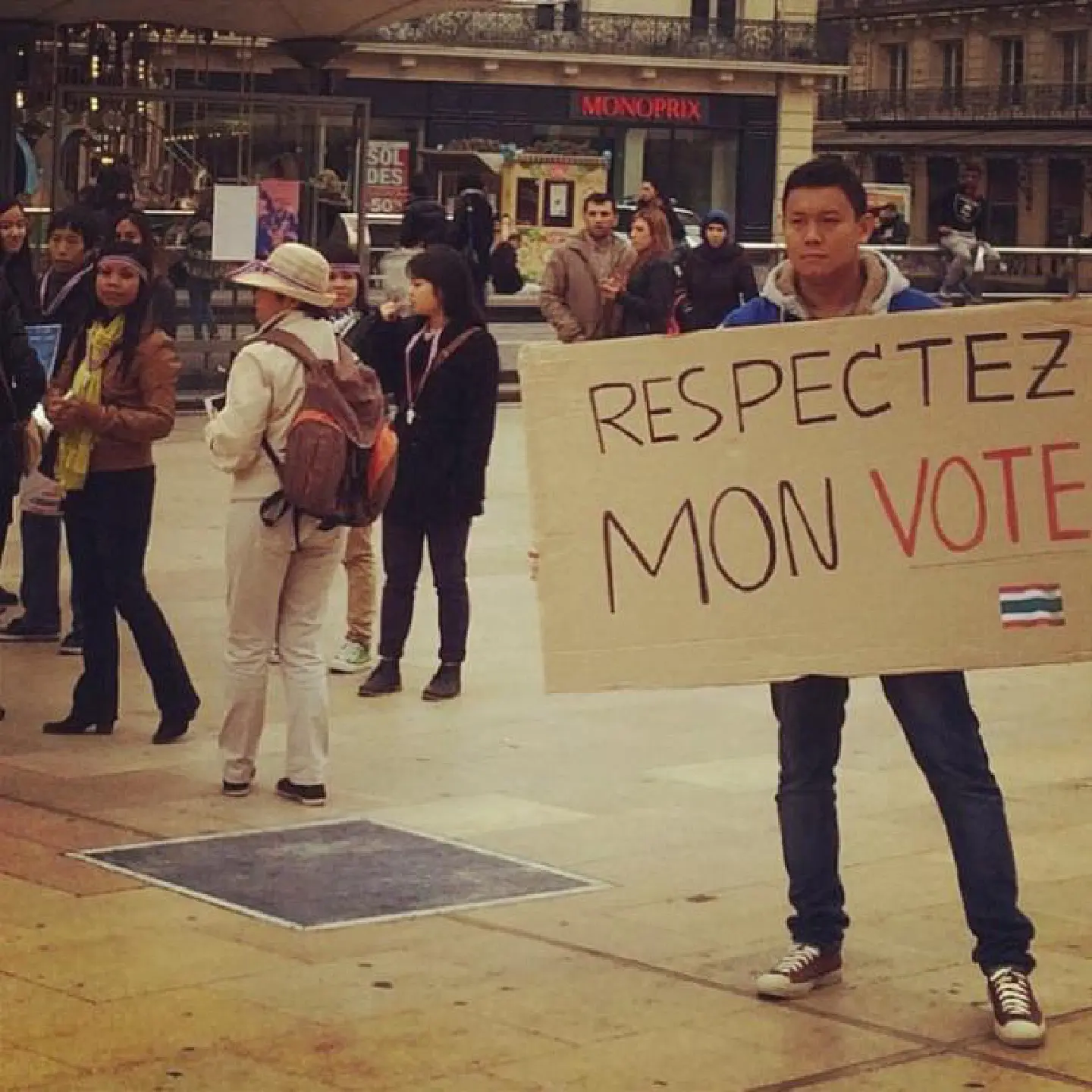 Controversy is the key to stardom for "unknown" actor