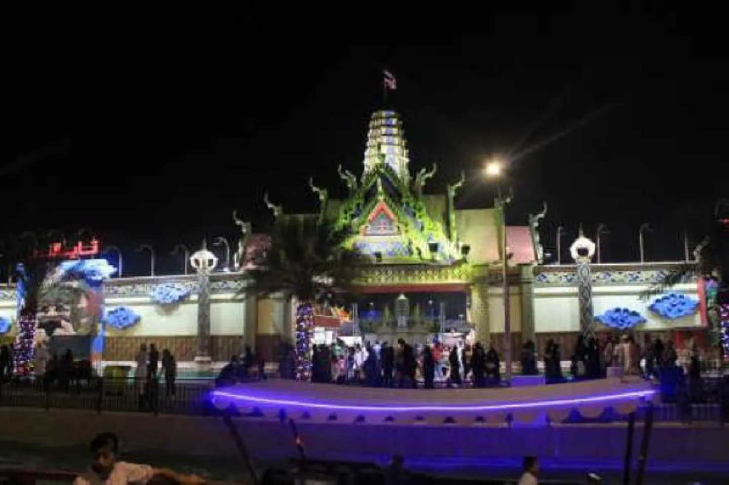 Organisers expect billions of baht revenue from exhibition in Dubai Organisers expect billions of baht revenue from exhibition in Dubai