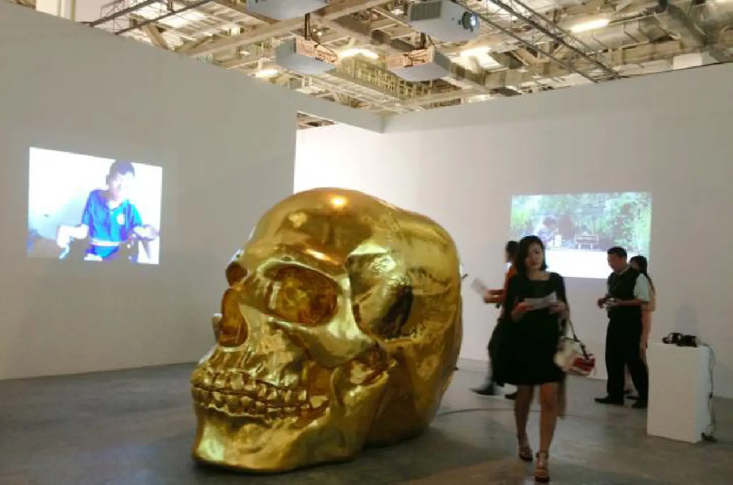Grim Thai face to the world Grim Thai face to the world