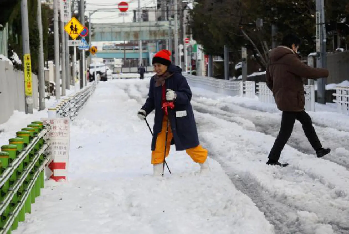 Five dead, 600 injured as snow storm hits Japan: reports Five dead, 600 injured as snow storm hits Japan: reports
