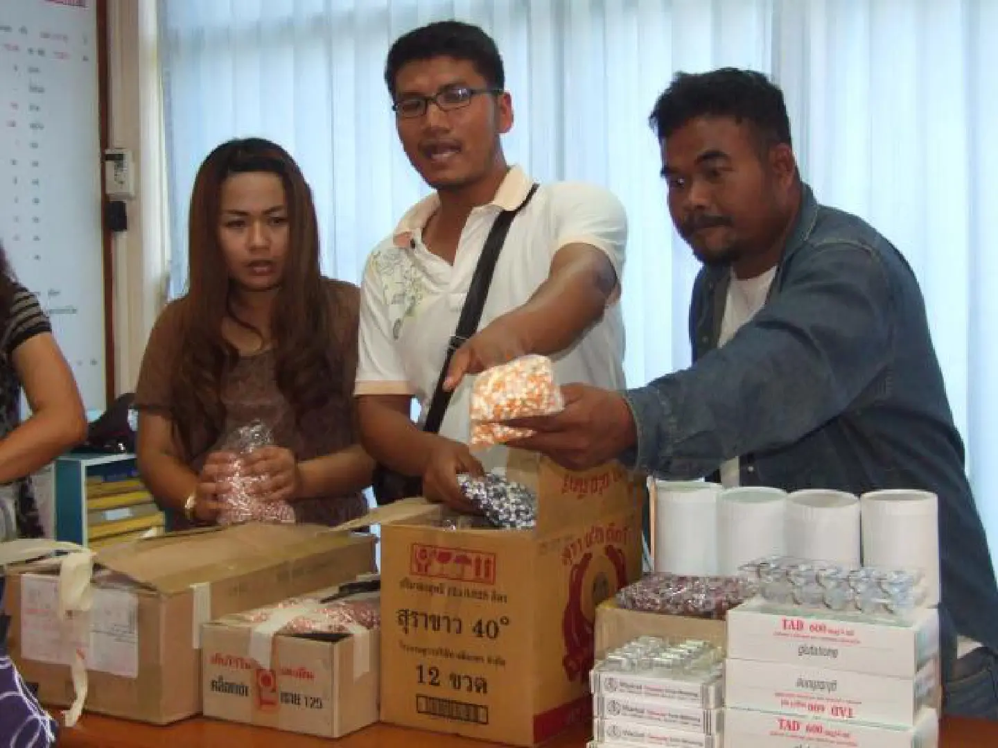 Police raid clinic selling unlicensed diet pills Police raid clinic selling unlicensed diet pills