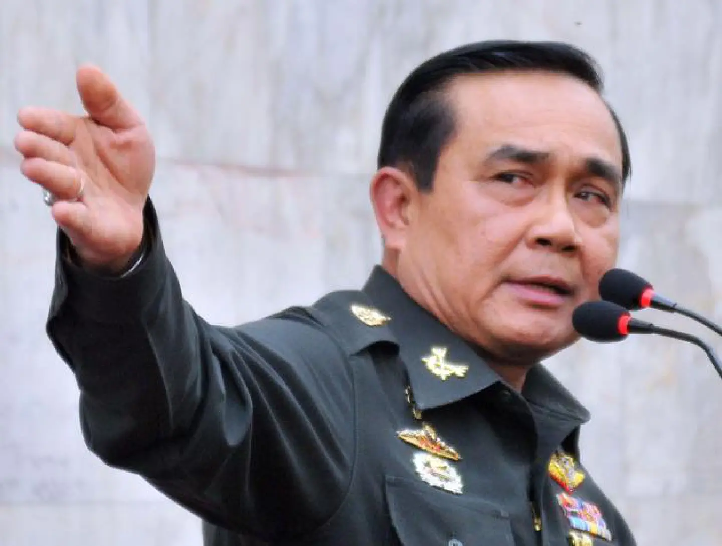 Prayuth calls on political rivals to respect court rulings Prayuth calls on political rivals to respect court rulings