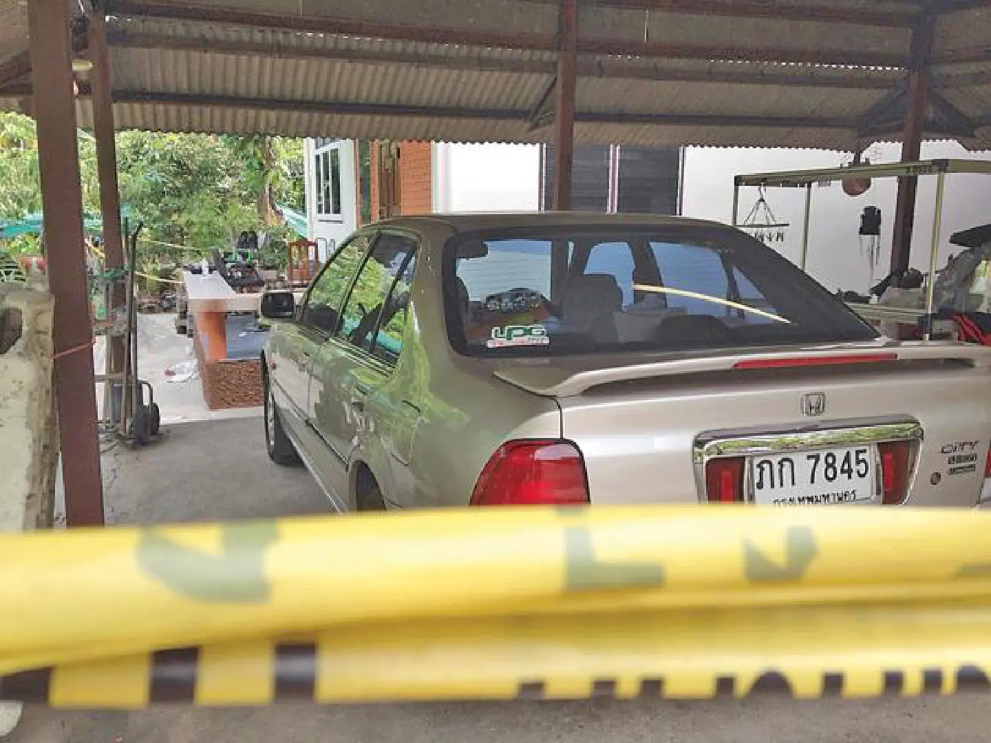 Youngest  son 'planned murder of parents'