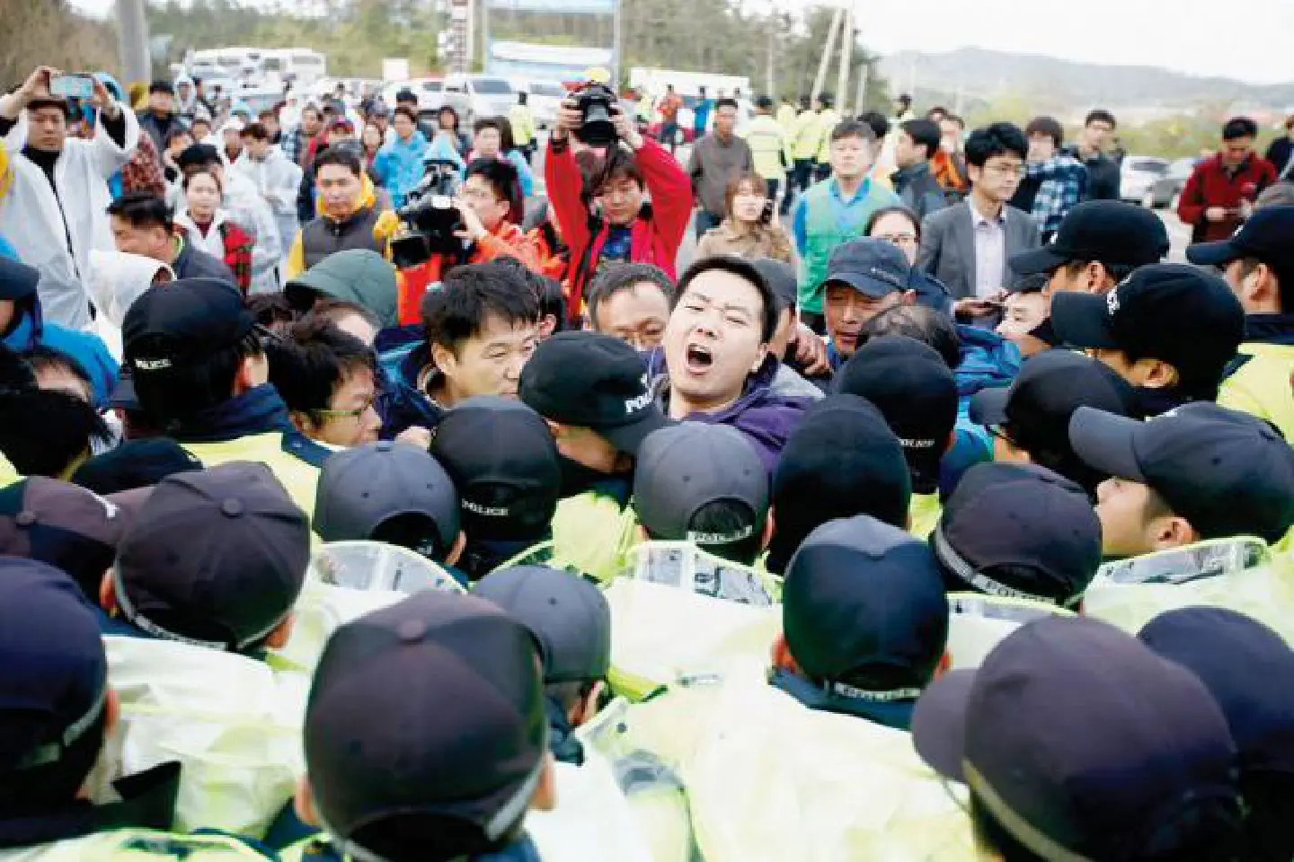 Ferry was overloaded; crew may have broken safety guidelines Ferry was overloaded; crew may have broken safety guidelines