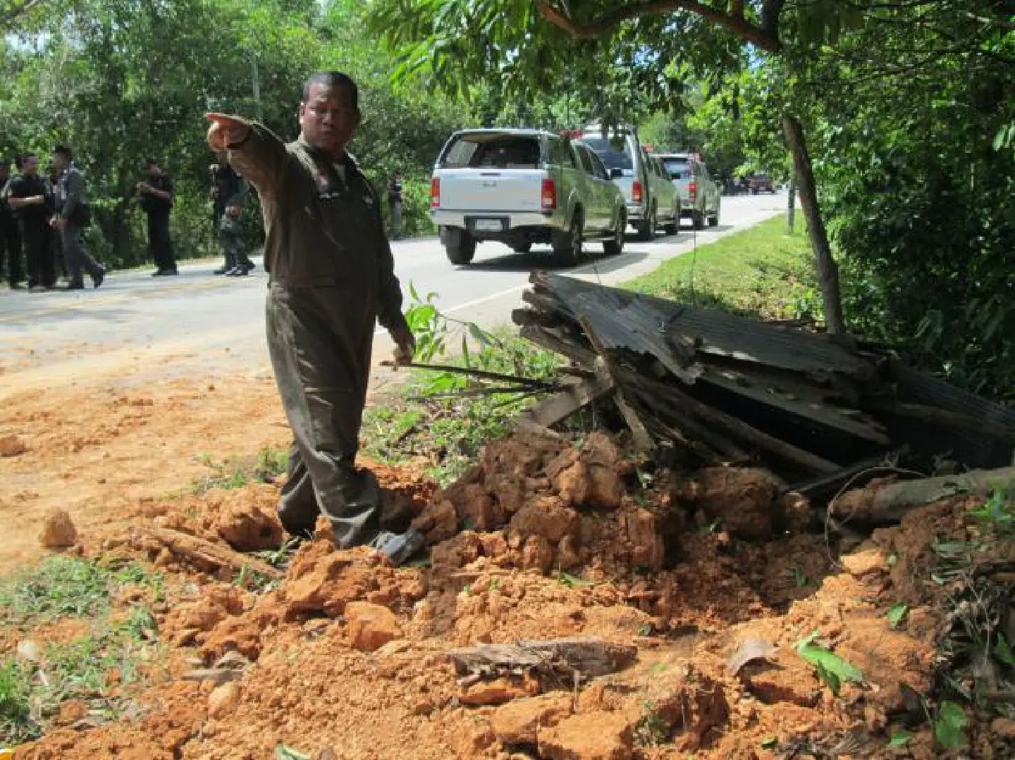 Rangers injured in Narathiwat attacks Rangers injured in Narathiwat attacks