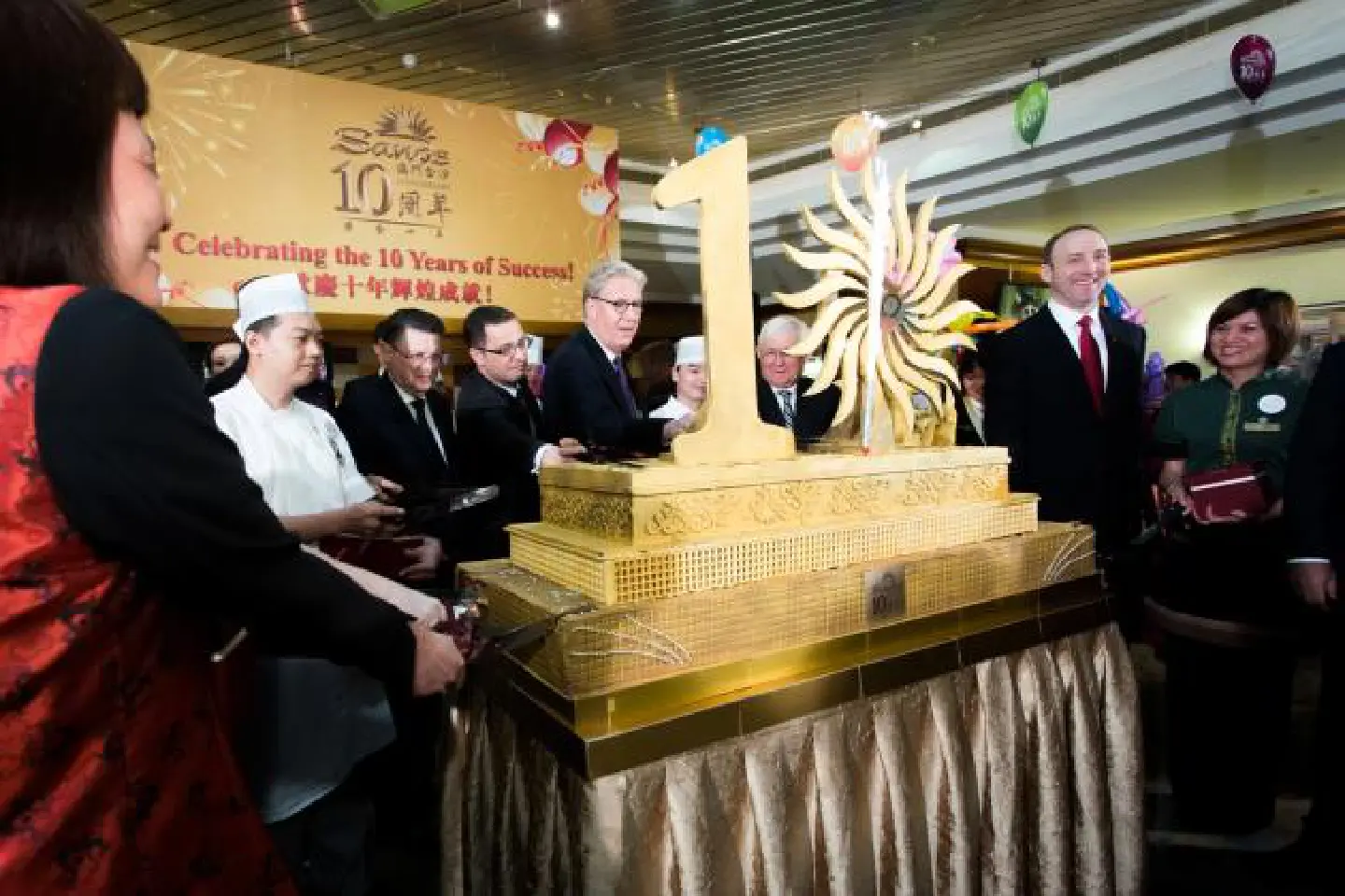 Adelson hails Sands Macao triumph Adelson hails Sands Macao triumph