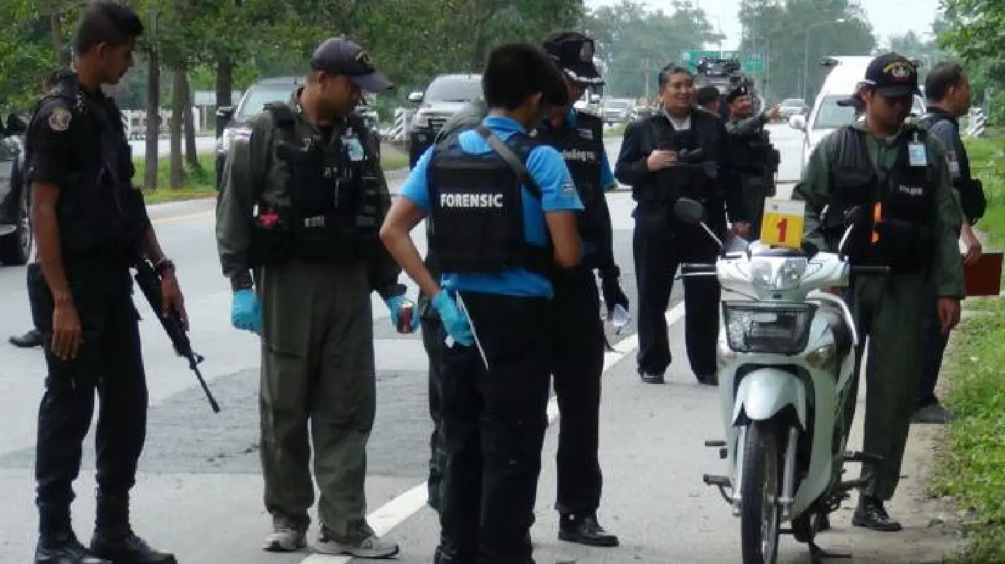 Assailants gun down 2 rangers in Pattani Assailants gun down 2 rangers in Pattani