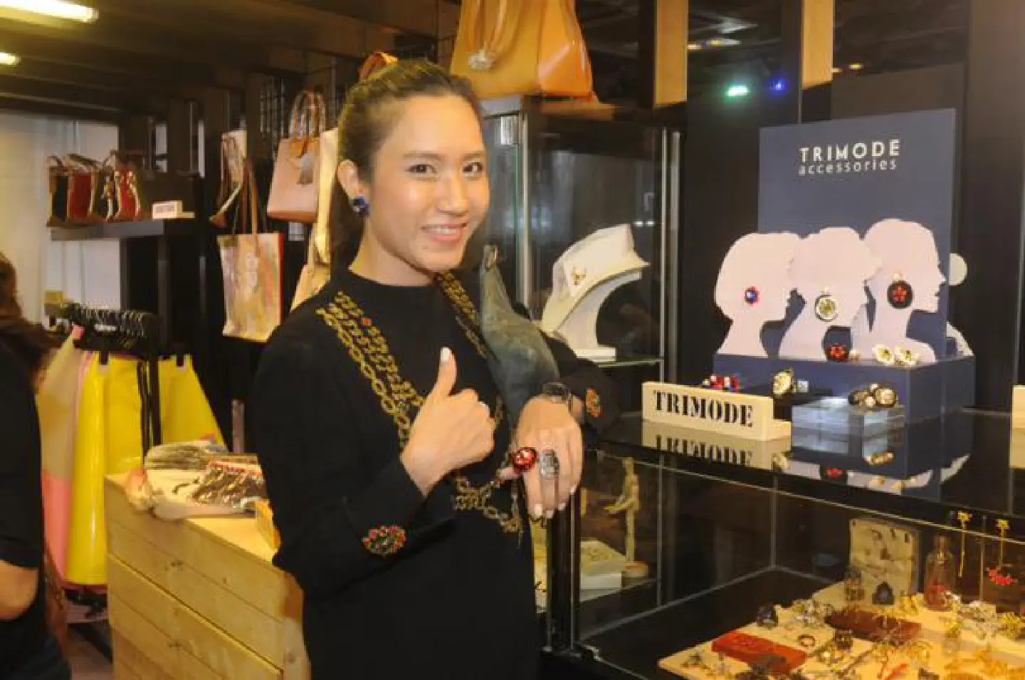 Selling Thailand to the world Selling Thailand to the world
