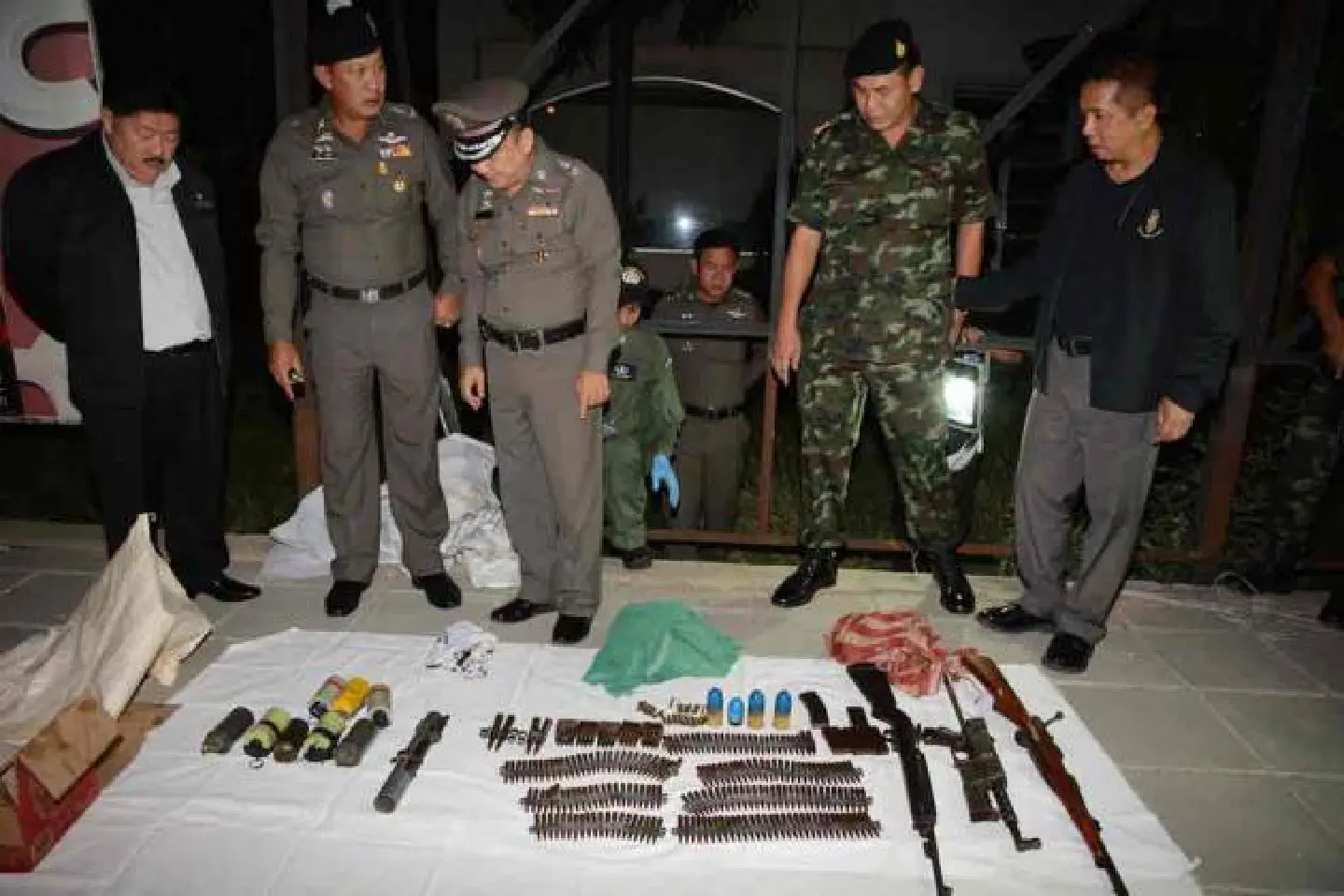 Weapons found in two provinces as grace period ends Weapons found in two provinces as grace period ends