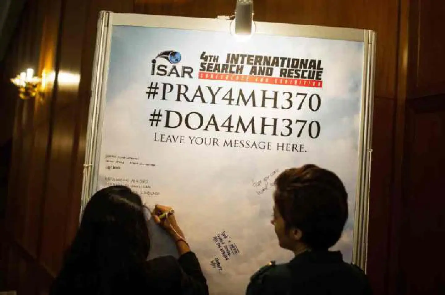 Searchers not looking in crash 'hotspot': Inmarsat Searchers not looking in crash 'hotspot': Inmarsat