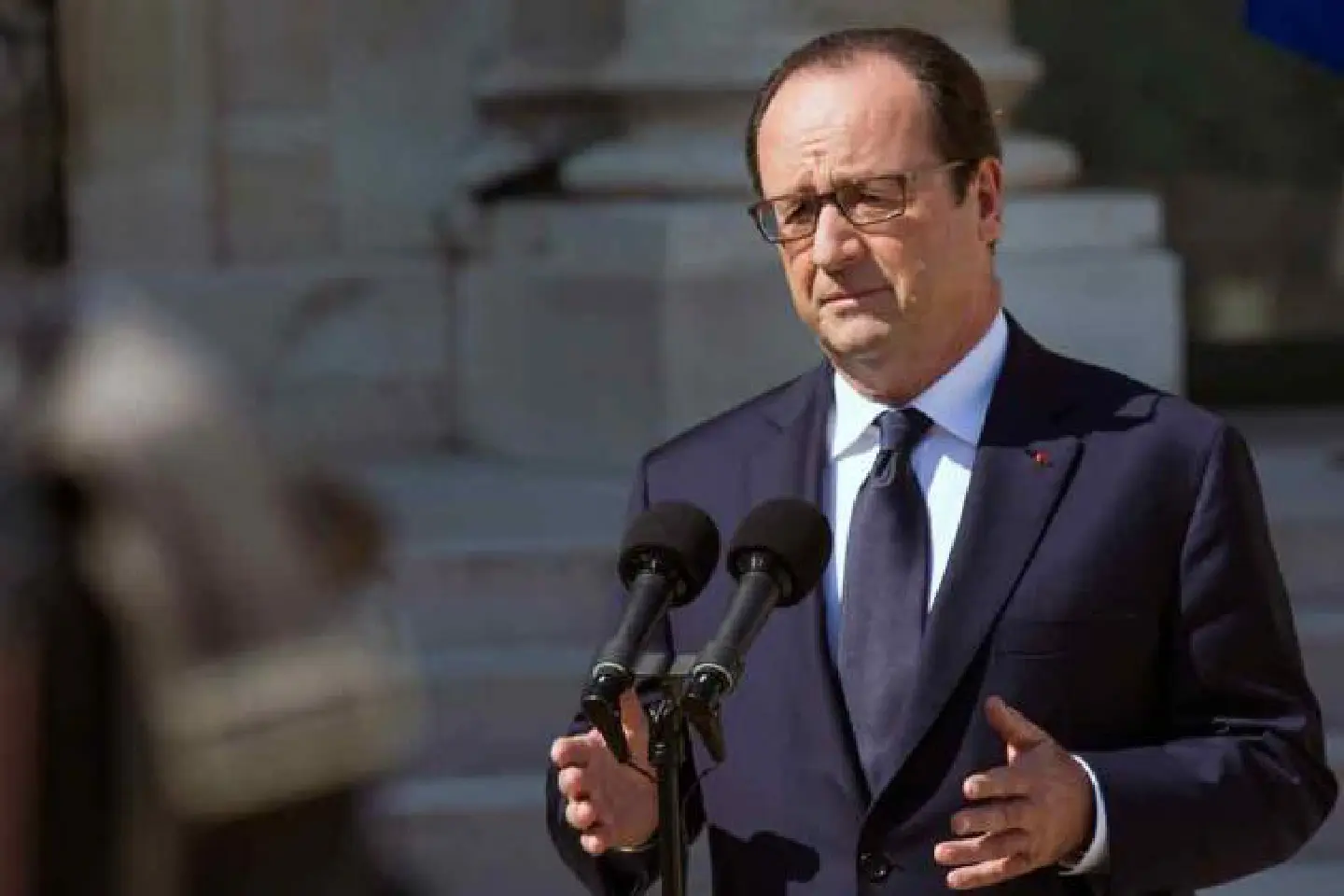 No survivors on Algeria flight, black box found: French president No survivors on Algeria flight, black box found: French president