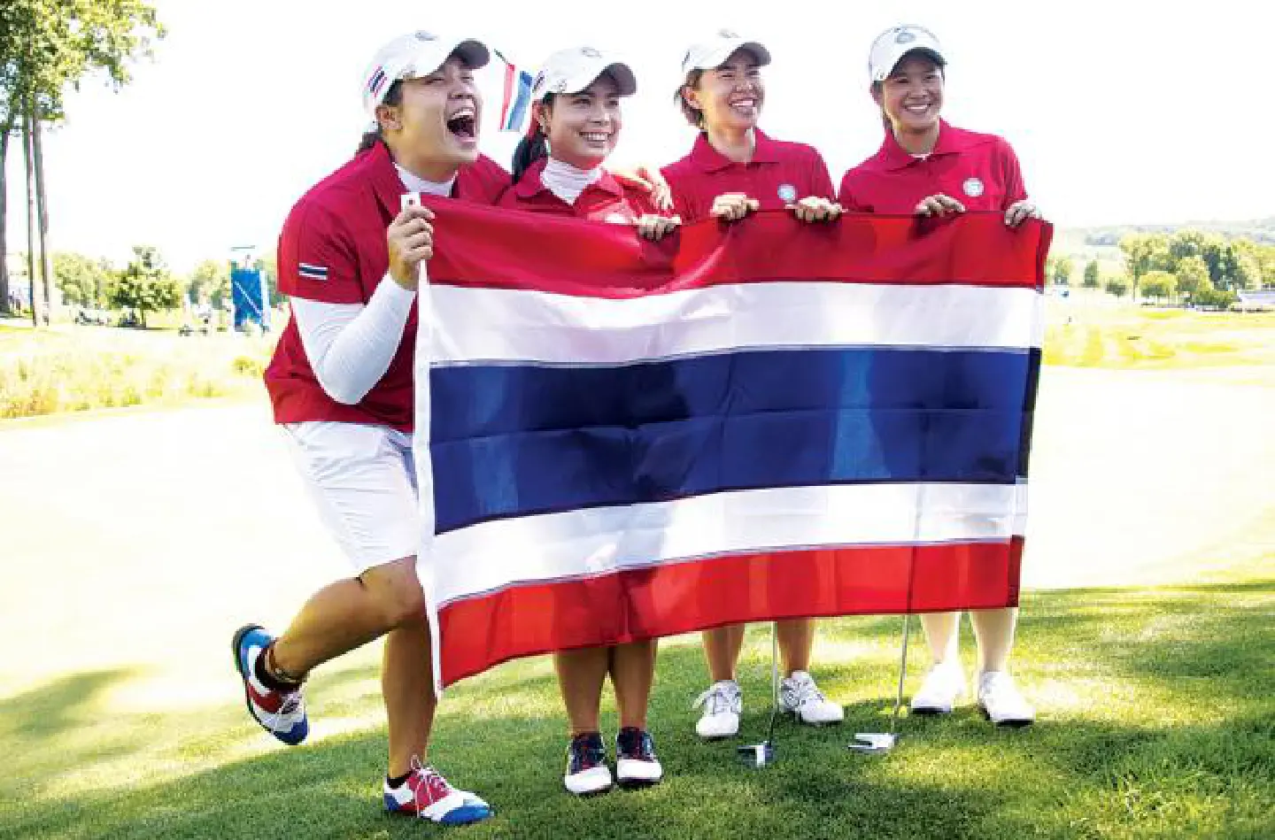 Fighters Japan lead Crown chase