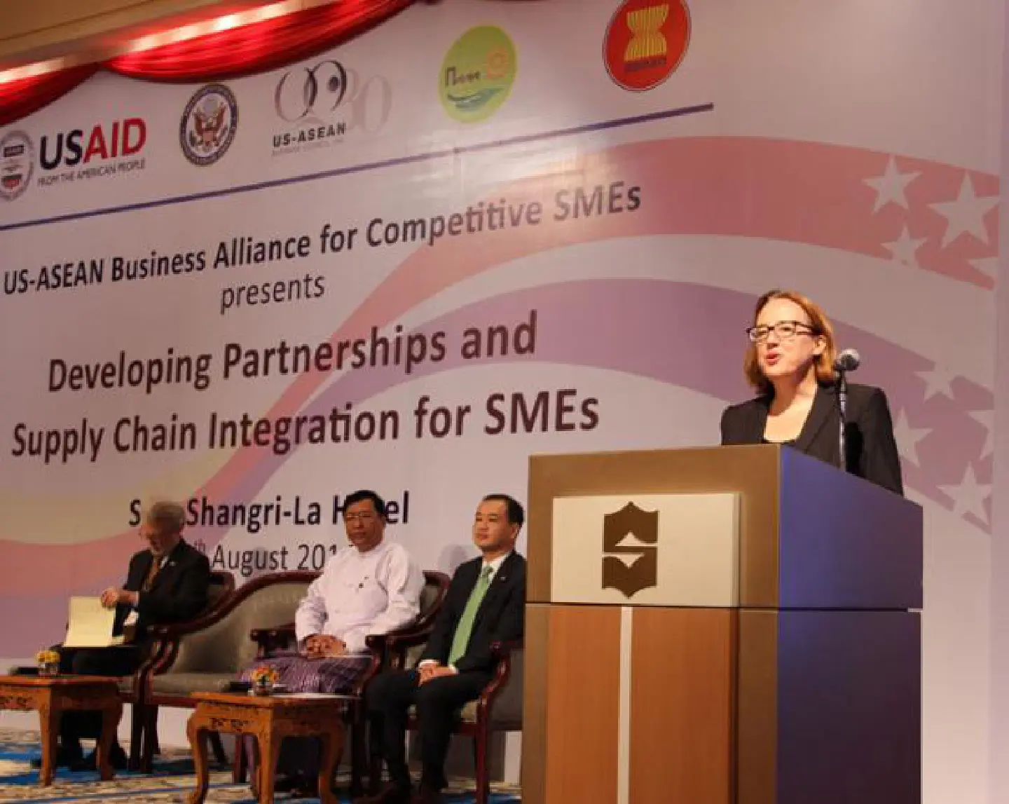US help to small local companies US help to small local companies