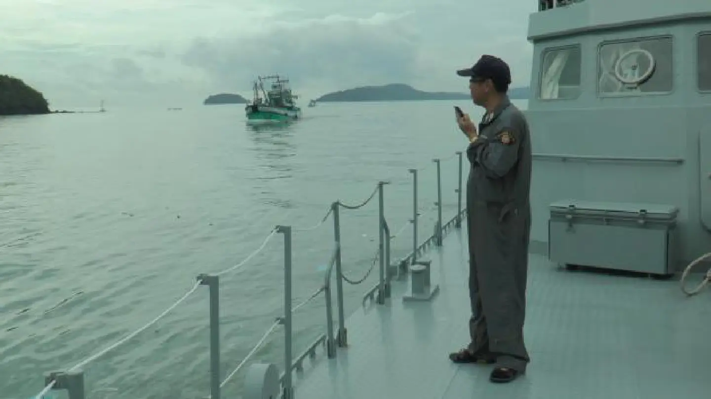 Bodies of the two missing South Koreans found under boat wreck Bodies of the two missing South Koreans found under boat wreck