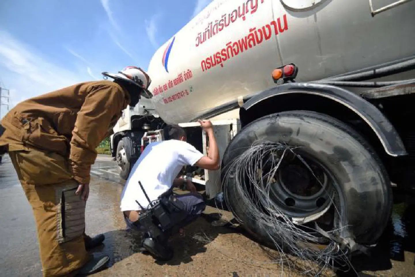 LPG leak after collision causes no damage LPG leak after collision causes no damage