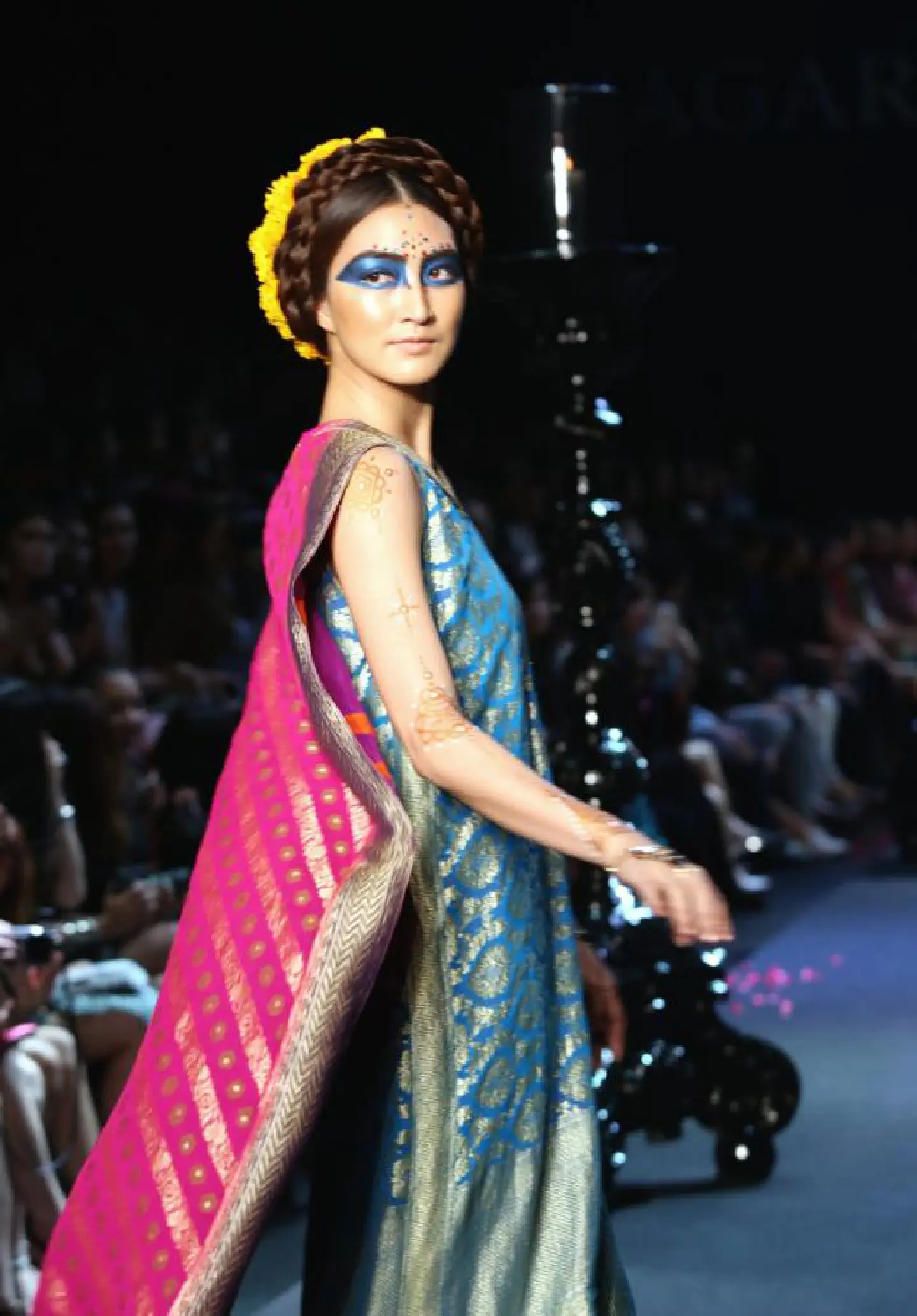 Fantasies in fashion Fantasies in fashion