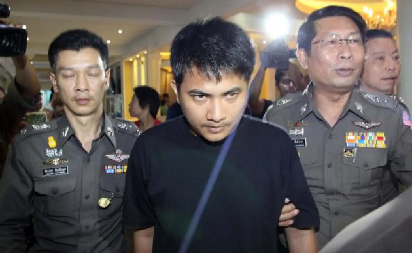 Bt1 million reward for arrest of 'Sia Jo' wanted in Pongpat case Bt1 million reward for arrest of 'Sia Jo' wanted in Pongpat case