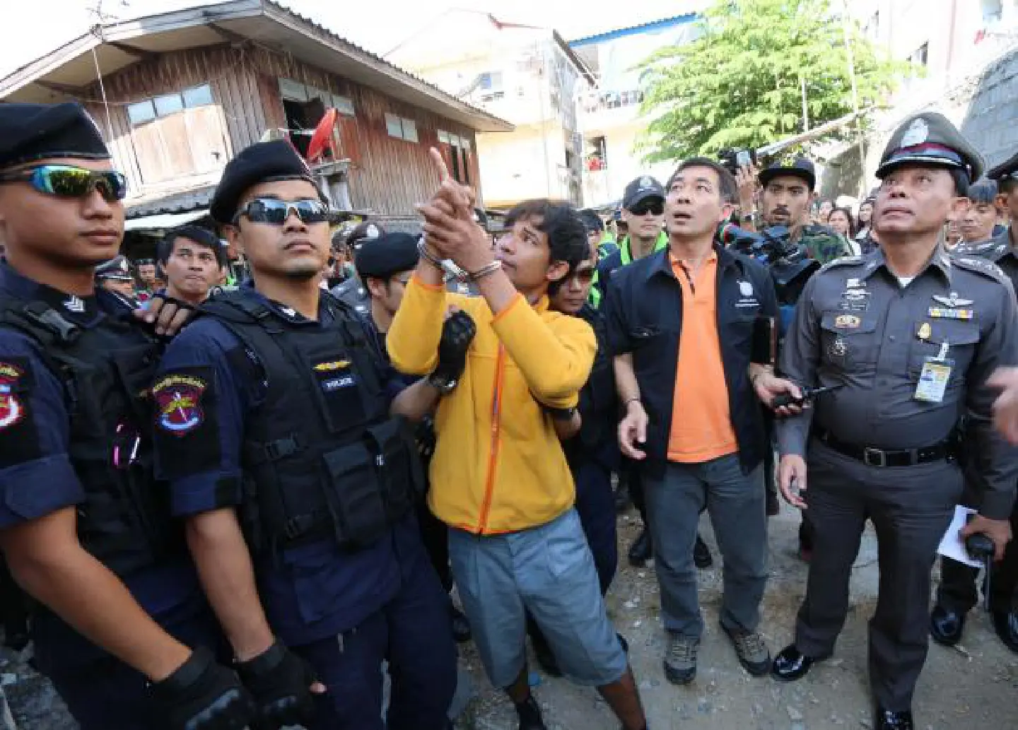 Squid vendor held for slaying girlfriend, 43 Squid vendor held for slaying girlfriend, 43